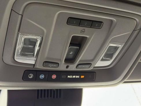 Used 2023 Chevrolet Silverado 1500 RST AWD/4WD image 32