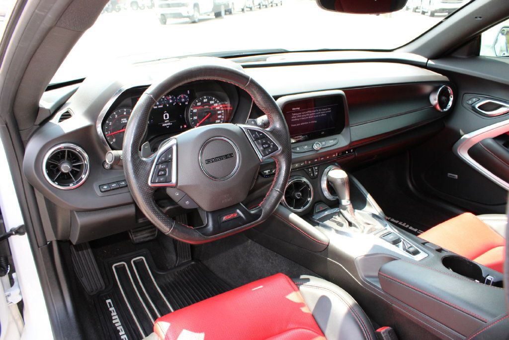 Used 2021 Chevrolet Camaro SS RWD image 12