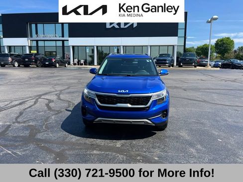 Certified 2023 Kia Seltos EX AWD/4WD image 3