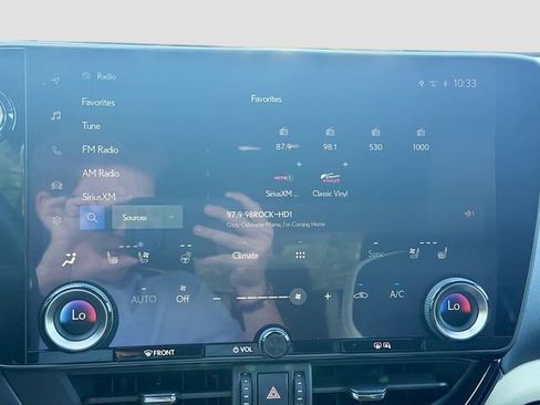 Used 2024 Lexus NX 350h AWD image 31