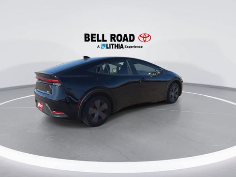 Used 2024 Toyota Prius Limited image 8