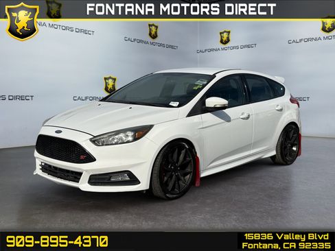 Used 2016 Ford Focus ST image 1
