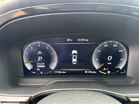Used 2025 INFINITI QX60 Luxe w/ Black Edition FWD image 12