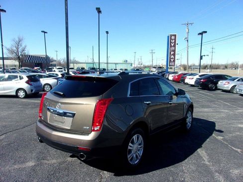 Used 2016 Cadillac SRX Luxury w/ Driver Awareness Package image 5
