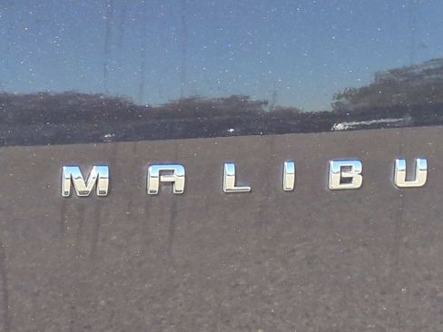 Used 2022 Chevrolet Malibu LS w/ LPO, Convenience Package 2 image 9