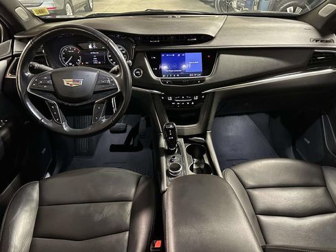 Used 2023 Cadillac XT5 Premium Luxury AWD/4WD image 15