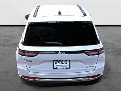 Used 2023 Jeep Grand Cherokee Limited w/ Luxury Tech Group II