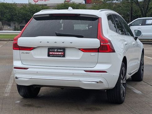 Used 2023 Volvo XC60 T8 Ultimate w/ Climate Package image 4