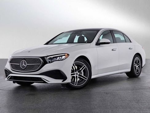 New 2025 Mercedes-Benz E 350 Sedan image 2