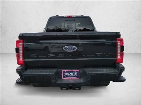 Used 2023 Ford F250 XLT w/ XLT Premium Package image 6