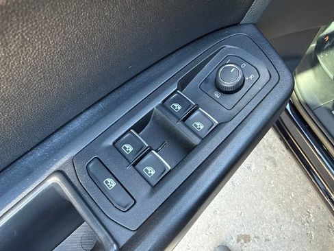 Used 2019 Volkswagen Atlas SEL AWD/4WD image 12