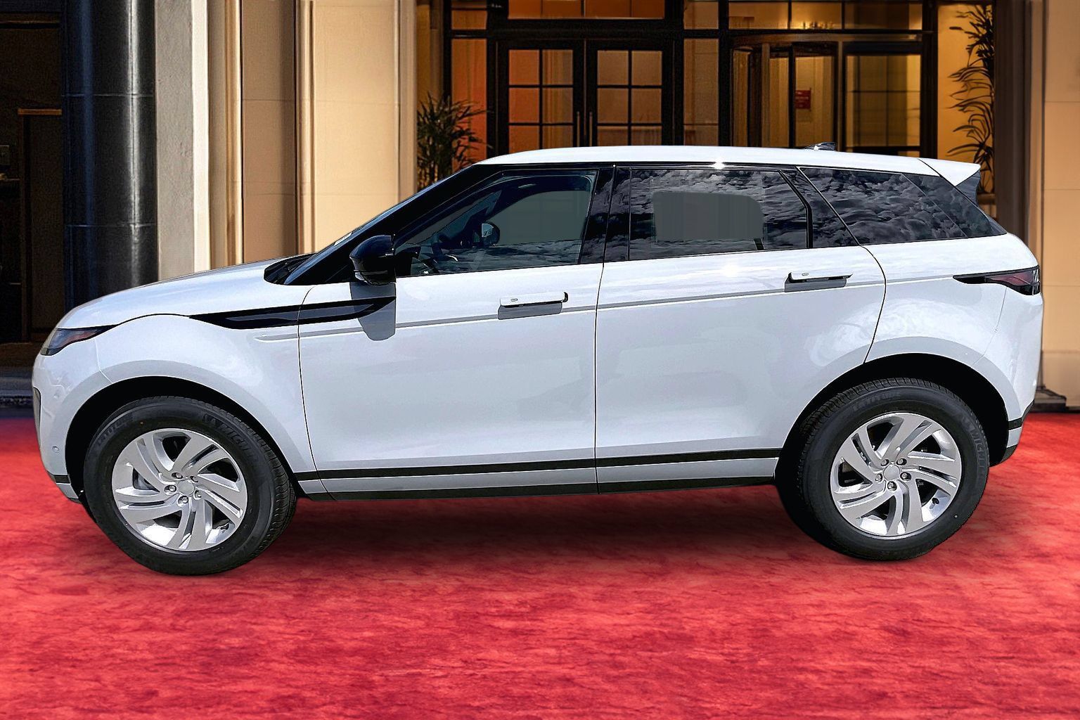 New 2026 Land Rover Range Rover Evoque S AWD/4WD image 2
