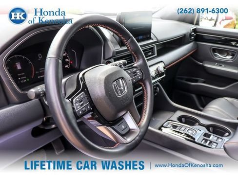 Certified 2025 Honda Pilot TrailSport image 11