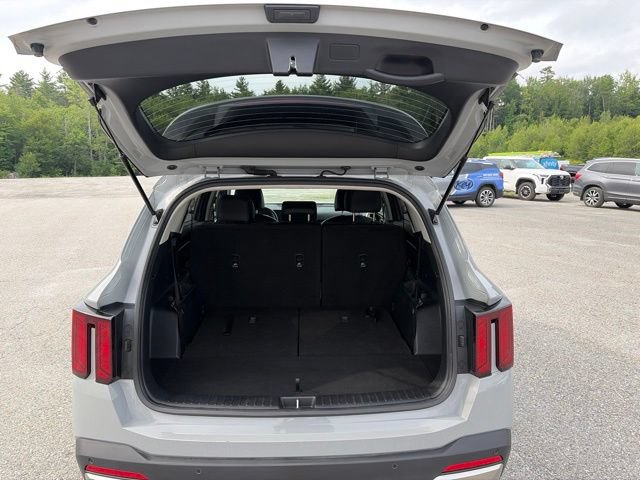 Used 2026 Kia Sorento S w/ S Panoramic Sunroof Package AWD/4WD image 6