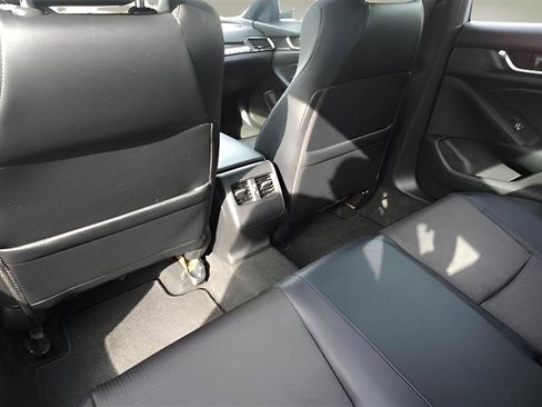 Used 2018 Honda Accord Sport image 20