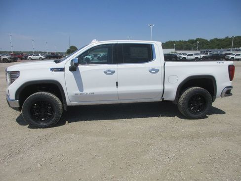 New 2026 GMC Sierra 1500 SLT w/ SLT Convenience Package AWD/4WD image 10