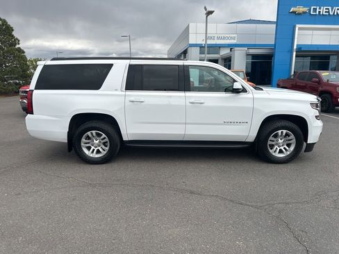Used 2020 Chevrolet Suburban LT w/ Luxury Package AWD/4WD image 41