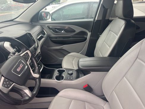 Used 2020 GMC Terrain SLT w/ Preferred Package image 4