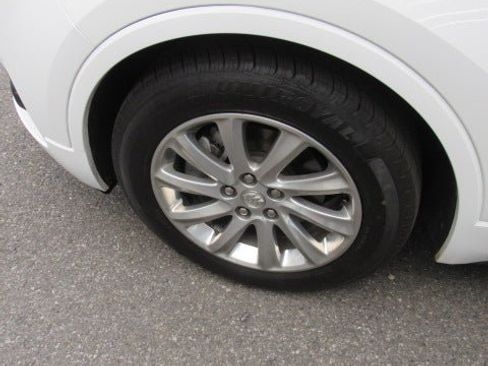 Used 2019 Buick Envision Essence image 5