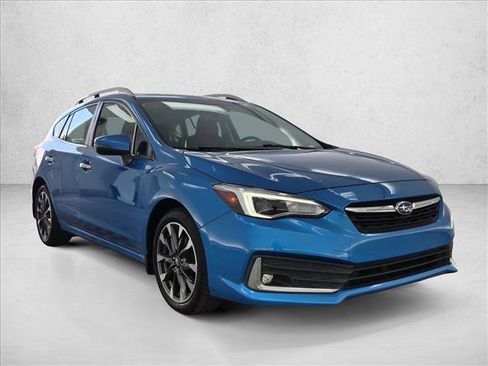 Used 2022 Subaru Impreza 2.0i Limited w/ Popular Package #2 AWD/4WD image 3