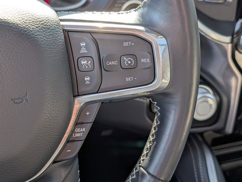 Used 2024 RAM 1500 Limited image 26