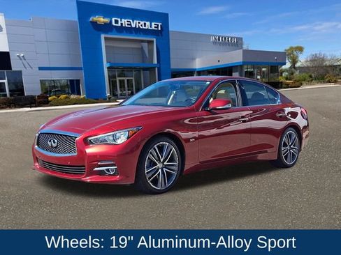 Used 2016 INFINITI Q50 3.0t Premium w/ Driver Assistance Package RWD image 33