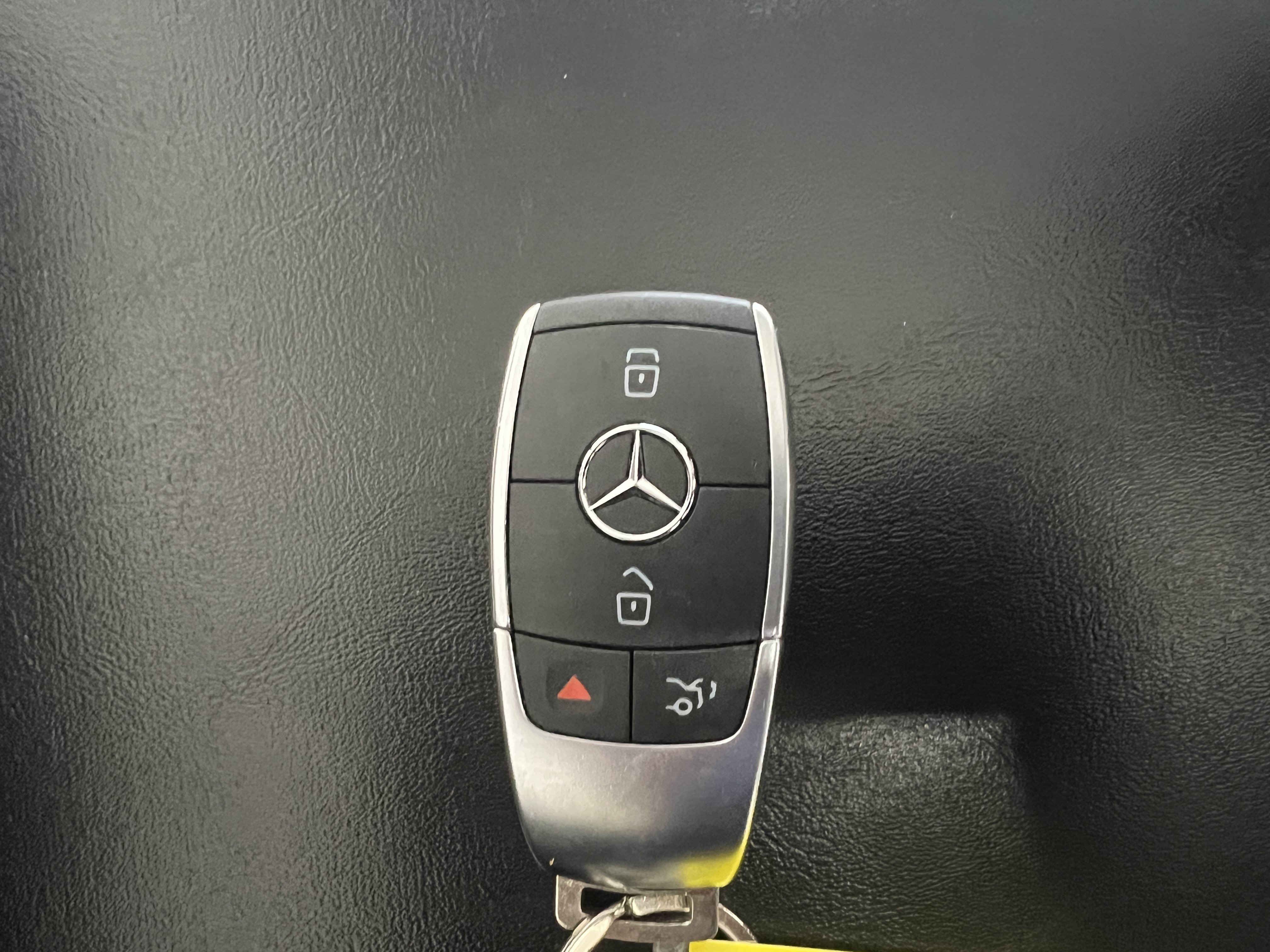 Used 2021 Mercedes-Benz C 300 Sedan image 23