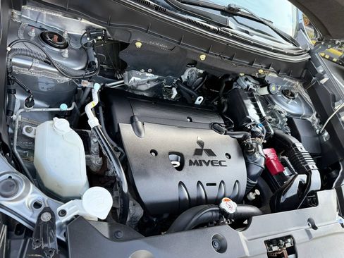 Used 2016 Mitsubishi Outlander Sport ES image 35