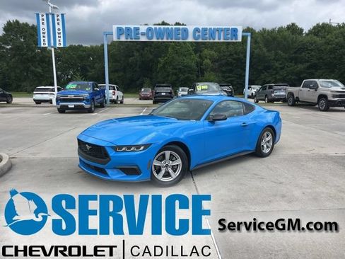 Used 2024 Ford Mustang Coupe RWD image 1