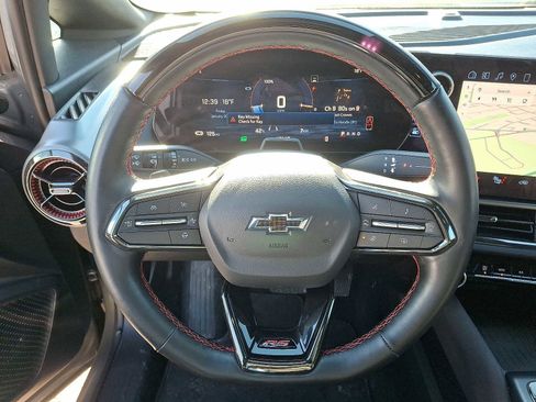 Used 2024 Chevrolet Equinox EV RS image 20