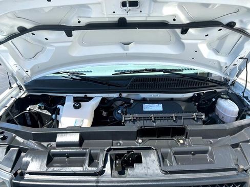 Used 2023 Chevrolet Express 2500 w/ Driver Convenience Package image 32