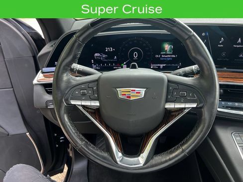 Used 2023 Cadillac Escalade ESV Premium Luxury AWD/4WD image 23