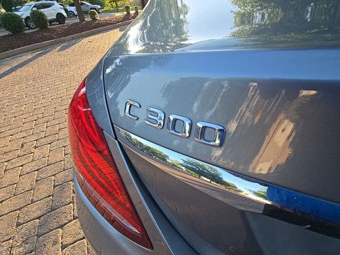 Used 2015 Mercedes-Benz C 300 4MATIC Sedan image 9