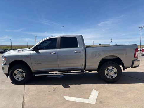 Used 2021 RAM 2500 Big Horn image 3