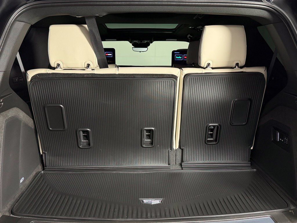 Used 2023 Cadillac Escalade Sport w/ LPO, ONYX Package RWD image 21