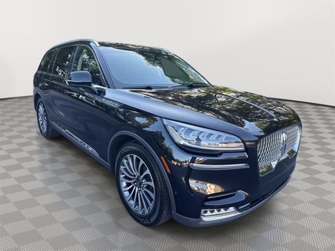 Used 2020 Lincoln Aviator Reserve w/ Equipment Group 201A RWD image 4