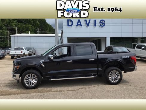 New 2026 Ford F150 XLT w/ Equipment Group 302A MID AWD/4WD image 4