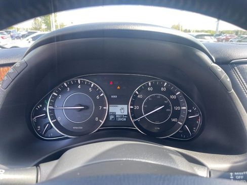 Used 2019 Nissan Armada Platinum AWD/4WD image 32