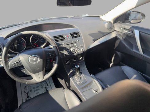 Used 2012 MAZDA MAZDA3 i Grand Touring w/ Tech Pkg FWD image 11
