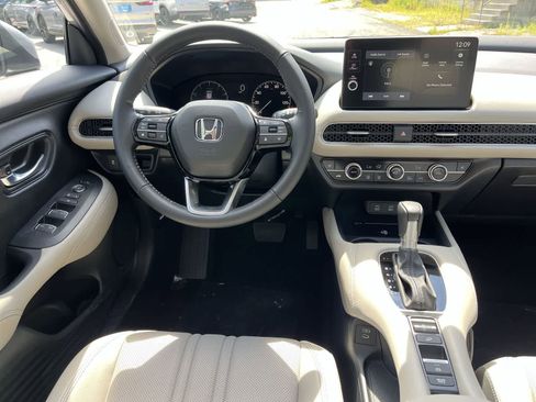 New 2026 Honda HR-V EX-L image 11