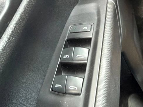 Used 2019 GMC Sierra 1500 4x4 Crew Cab image 19
