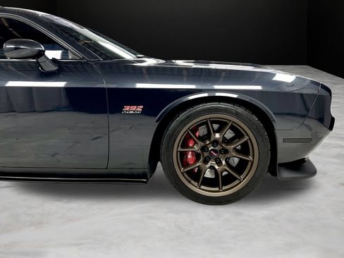 Used 2017 Dodge Challenger SRT w/ Technology Group RWD image 13