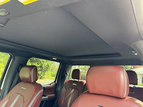 Used 2018 Ford F150 Platinum w/ Equipment Group 701A Luxury AWD/4WD image 13