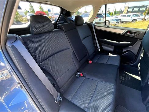 Used 2017 Subaru Outback 2.5i Premium AWD/4WD image 20