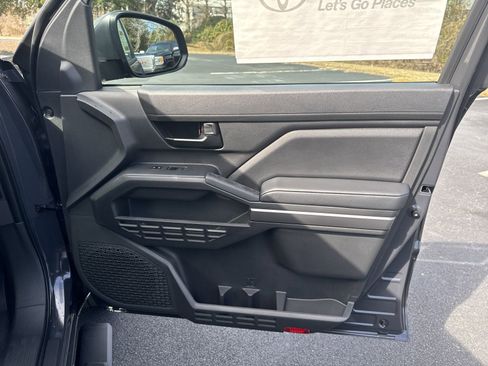 New 2025 Toyota Tacoma SR5 RWD image 34