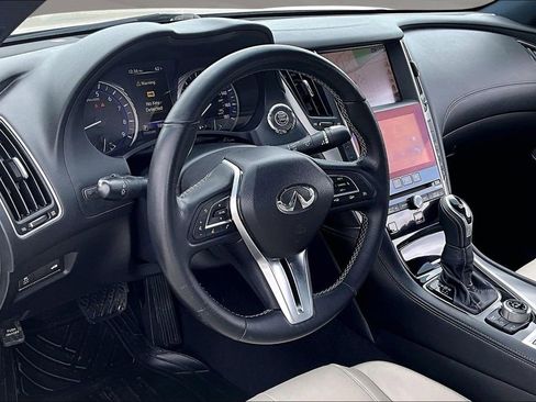 Used 2017 INFINITI Q60 w/ Premium Plus Package 3.0T image 16