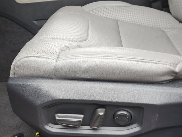 Used 2023 Toyota Tundra Limited w/ Power Package RWD image 22