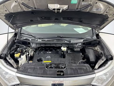 Used 2015 Nissan Quest SV image 31