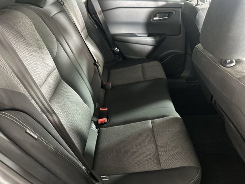 Used 2025 Nissan Rogue SV FWD image 25