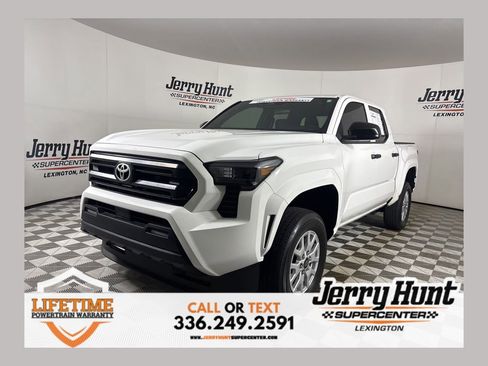 Used 2024 Toyota Tacoma SR AWD/4WD image 1